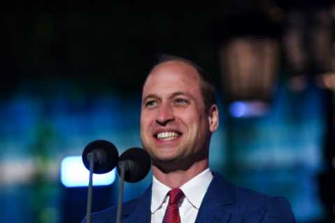 Unai Emery receives royal seal of approval as Prince William meets Aston Villa boss and players at..