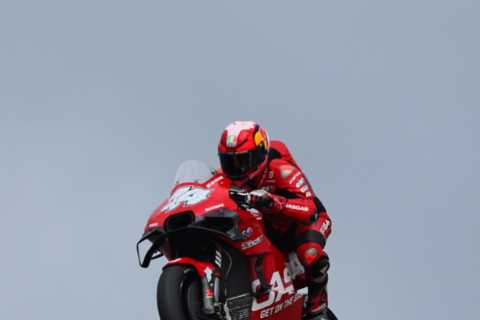 Biker in horrific crash as he’s flung into barrier and suffers fractured jaw and broken back in..