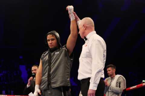 ‘Don’t want to fight bin men’ – Teen heavyweight Moses Itauma calls for tougher opponents after 2..