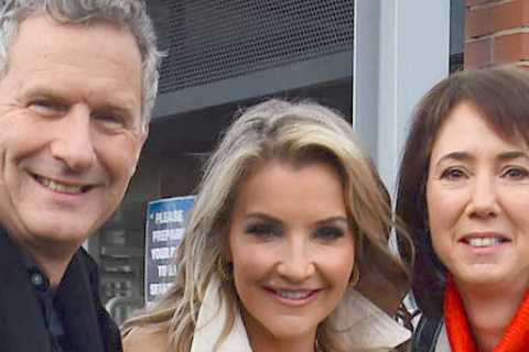 Helen Skelton forced to present at rugby match where ex husband is playing