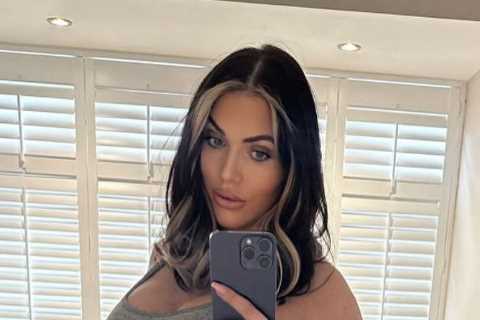 Amy Childs reveals ‘scariest and most worrying’ part of her pregnancy as she gears up to have twins
