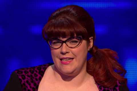 The Chase celeb contestant leaves Jenny Ryan grimacing with very rude reaction as she walks onto set