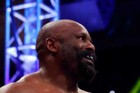 Derek Chisora confirms he is in talks for Dillian Whyte trilogy fight after two epic and bruising..