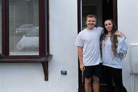 I bought my first house at 23 with no deposit help and beat holiday home buyers to secure my dream..