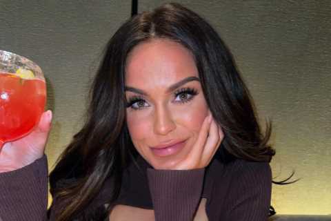 Inside Vicky Pattison’s incredible £700-a-night trip to London with fiance Ercan – with posh dinner