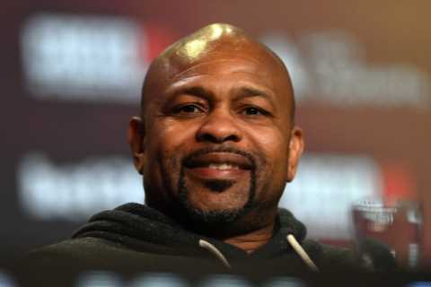 Worried fans make plea to Roy Jones after boxing icon loses points decision to ex-UFC champ Anthony ..