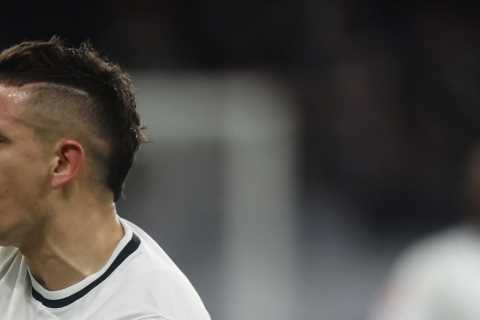 £40m-rated Frankfurt striker Rafael Borre keen on Premier League transfer following Europa League..