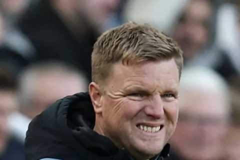 Fans left baffled by Eddie Howe’s time-wasting remarks after Newcastle beat Man Utd… as Arsenal..