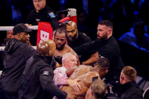 Chaos at end of Anthony Joshua and Jermaine Franklin fight as both boxers raging and have to be..