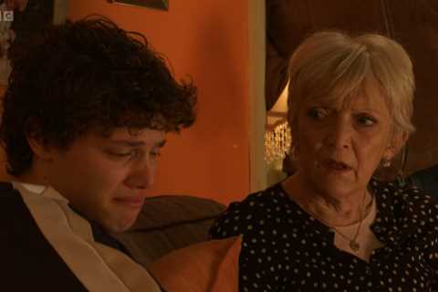 Sobbing BBC EastEnders fans predict Freddie Slater twist as he opens up to Jean in emotional scenes