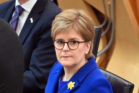 Nicola Sturgeon under pressure to reveal if she knew hubby Peter Murrell was going to be arrested..