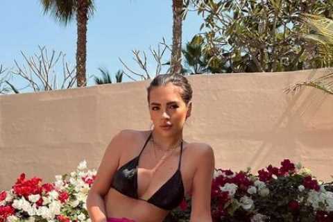 Gemma Owen branded ‘unreal’ as former Love Island star poses in black bikini in Sicily