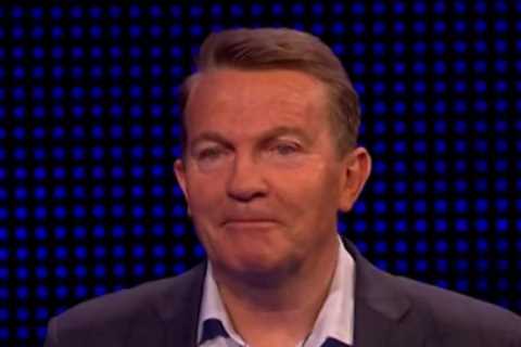 Bradley Walsh angers The Chase fans by ‘giving away’ answer after on-air blunder