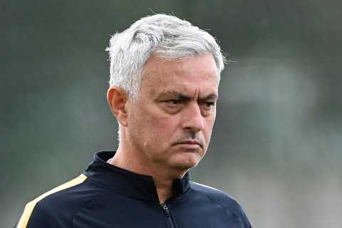 How Chelsea could line up under Jose Mourinho next season with club ‘making contact’ with former..