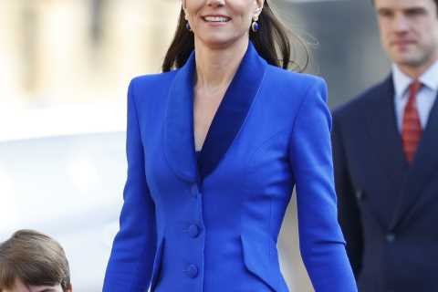 Prince Louis clutches Kate Middleton’s hand as he joins royal family for first Easter service since ..