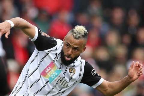 Former Premier League star who snubbed Barca scores 1st goal in SEVEN years with stunning free-kick ..