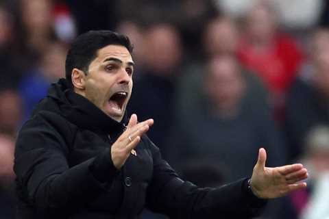 I’m an Arsenal Invincibles legend.. Arteta &amp; Co must deal with the pressure better if they’re..