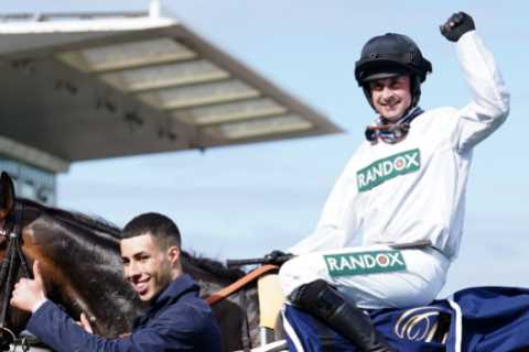 Constitution Hill and Shishkin make it a first day Hen party for owner Nicky at Aintree Grand..