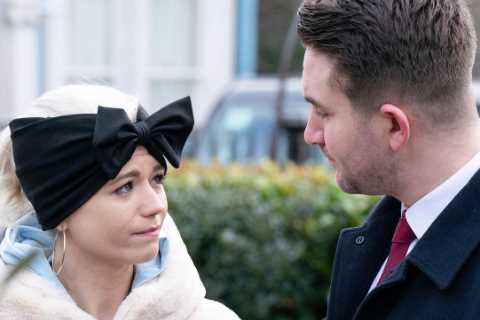 Dying Lola Pearce makes shocking decision about daughter Lexi in EastEnders