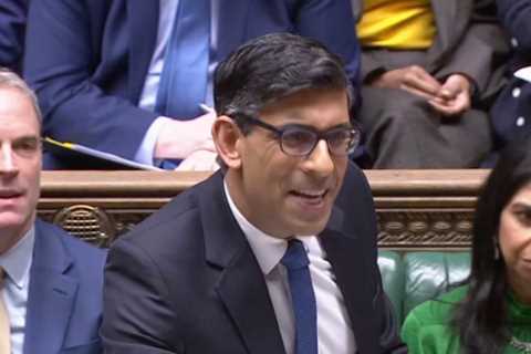 Rishi Sunak goes for the jugular &amp; brands Keir Starmer ‘Sir Softie’ for going easy on violent..