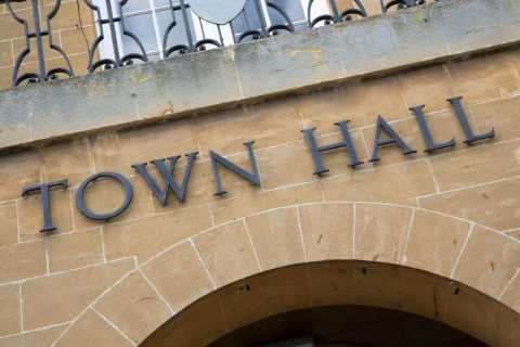 Fury as nearly 3,000 town hall penpushers earn £100,000-plus in pay and perks