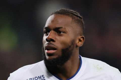 Arsenal star ‘is annoying club staff with efforts and inability to follow instructions’