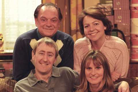 Only Fools and Horses stars look unrecognisable 30 years on from beloved comedy