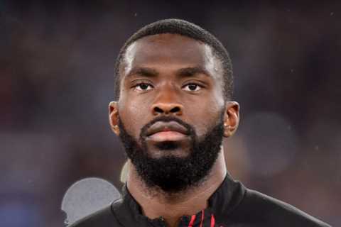 Man Utd ‘keeping tabs on ex-Chelsea star Fikayo Tomori’ as Erik ten Hag eyes Maguire replacement..