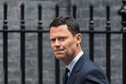 Alex Chalk replaces Dominic Raab as Justice Secretary in mini-reshuffle after Deputy PM quits over..