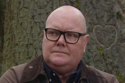 Paddy Kirk struggles to cope with his grief in Emmerdale