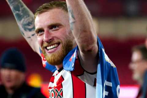 Sheff Utd will keep Oli McBurnie for the Premier League next season as two top stars enter final..