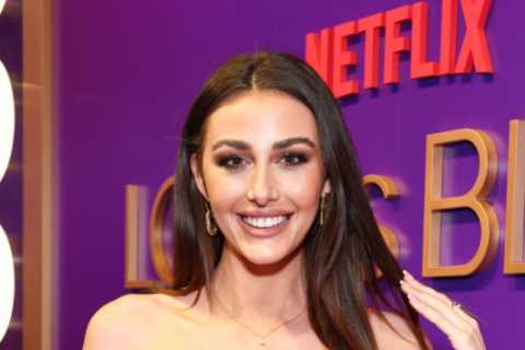 Reality star bravely comes out as bi-sexual after stint on Channel 4 show