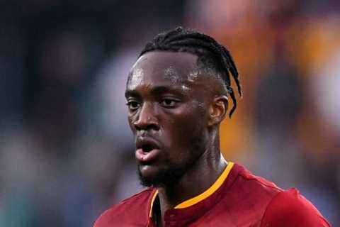 Man Utd scout Tammy Abraham as Harry Kane alternative, but Roma demand Chelsea transfer clause is..