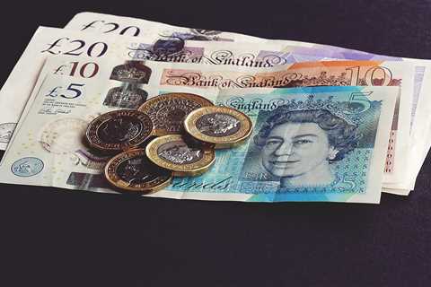 Exact code for £301 free cash landing in one million bank accounts from TODAY – will you get a..