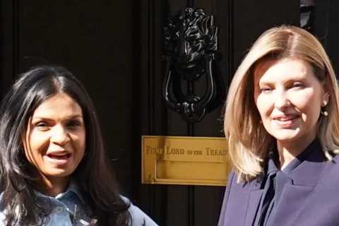 The PM’s wife Akshata Murty greets Ukraine’s First Lady Olena Zelenska outside No10