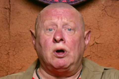 I’m A Celeb star Paul Burrell forges unlikely friendship with Shaun Ryder – and reveals strange..
