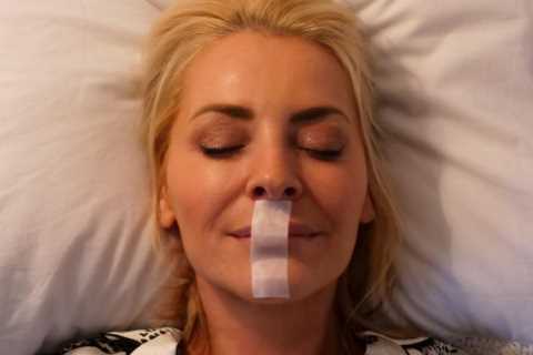 Stricty’s Tess Daly shocks fans with bizarre sleeping hack and shares bedtime snap