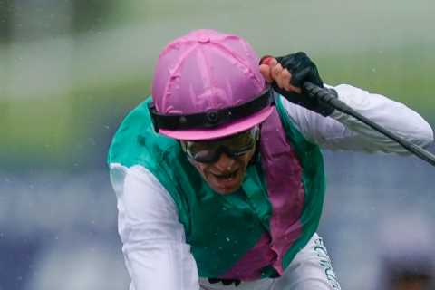 Frankie Dettori lands massive gamble to leave bookies crying AGAIN as Andrew Balding’s Chaldean..