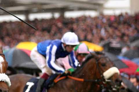 ‘Am I dreaming?’ – Frankie Dettori bags 2000 Guineas on well-backed Chaldean on his final ride in..