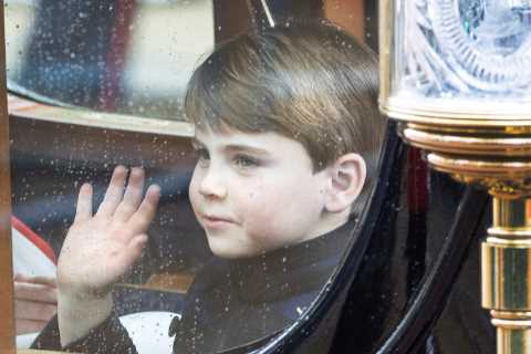 I’m a lipreader and here’s what cheeky Prince Louis whispered to Princess Charlotte at the..