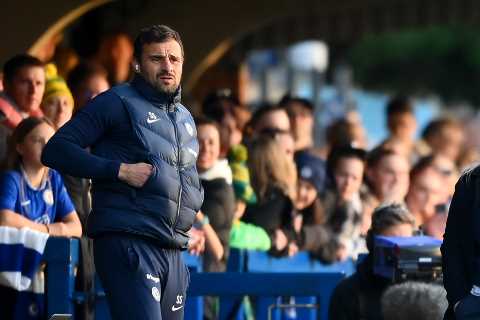 ‘We won’t deviate from our mindset’, says Emma Hayes as Chelsea focus on WSL title push in final..