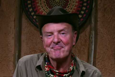 I’m A Celebrity feud as Phil Tuffnel lashes out at co-stars with massive dig
