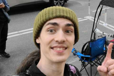 Zelda fans camp on the street three days before game’s release – players desperate to be the first..