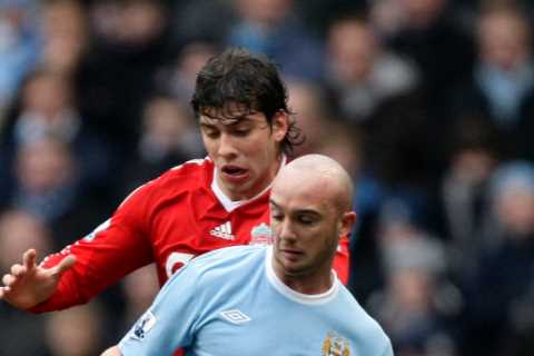 Forgotten Premier League stars including Stephen Ireland and Chris Eagles form incredible 7-a-side..