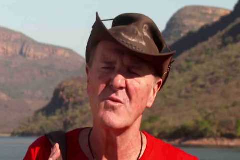 I’m A Celeb’s Phil Tufnell ‘throws shade’ at two of his campmates as he snubs them from exit speech