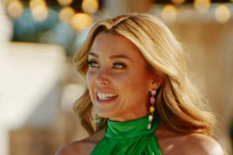 I Kissed a Boy viewers seriously distracted by host Dannii Minogue’s appearance on new BBC dating..