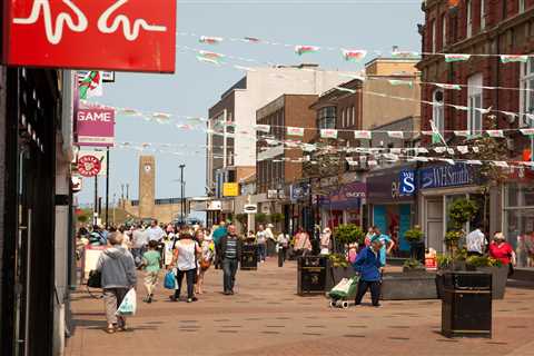 Shoppers consider small businesses including hairdressers and coffee shops friendliest on high..