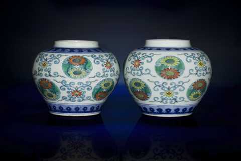I bought £20 jars from a charity shop and now they’re selling for £50,000 – how to spot a..