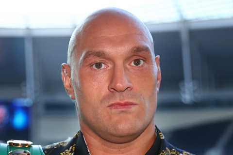 Tyson Fury rants ‘boxing has gone to s***’ as he begs for summer fight by calling out Anthony..