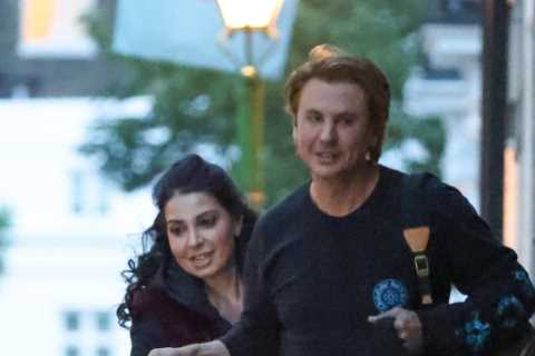 Kardashians star Foodgod arrives in London after jetting in for big TV meetings
